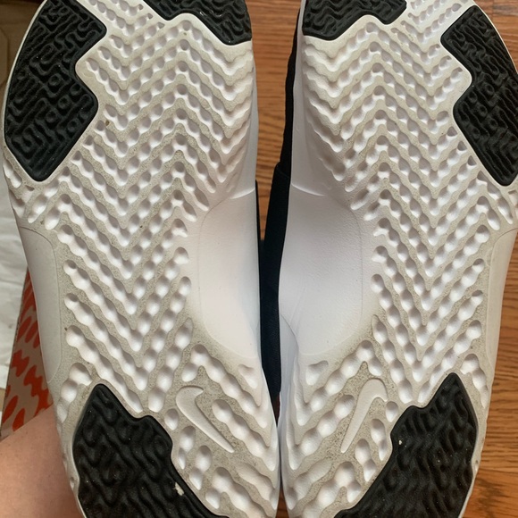 Nike Women’s Size 7.5 renew training - Picture 5 of 5